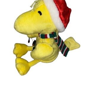Snoopy yellow Christmas song playing deck the halls and lights up